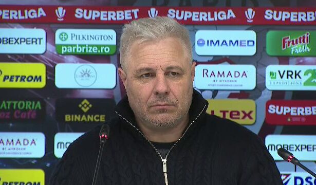 video am vrut sa fiu un altfel de sumudica tehnicianul rapidului a venit cu notitele la conferinta cum si a motivat jucatorii 67956014e1895