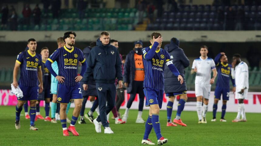 video au venit romanii a venit dezastrul hellas verona cu christian puscasiu nou proprietar s a facut de ras acasa in serie a 678dee7a287bd