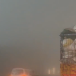 video ceata densa din new delhi intarzie zborurile si trenurile alerta cod portocaliu vizibilitatea fiind in unele locuri zero 6787551739ee4