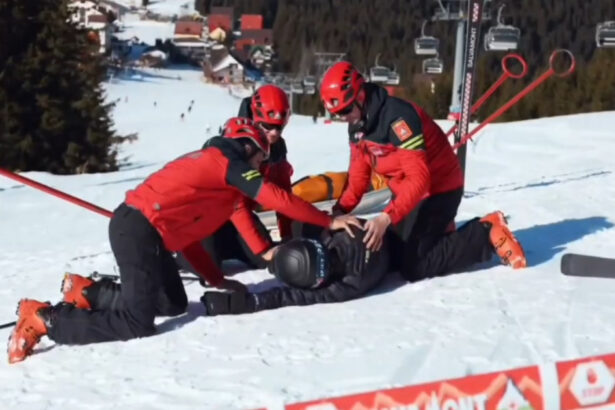 video de pe partie la spital peste 150 de turisti au fost salvati in ultimele patru zile multe dintre accidente au avut loc la sanius 678aa69931016