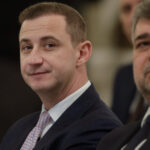 video discutie intre simonis si ciolacu pe tiktok iti amintesti cand ne spuneai sa nu ii dam voturi lui simion sa stii ca toti i am dat 6778536ff0853