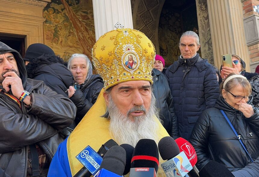 video mesajul arhiepiscopului tomisului in ajunul bobotezei dupa sfintirea agheasmei mari 677a5762452d6