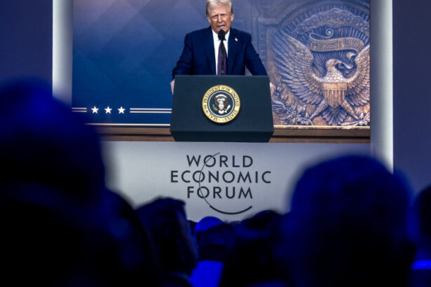 video mesajul lui donald trump pentru liderii reuniti la davos america s a intors si este deschisa pentru afaceri 6792862d53b98