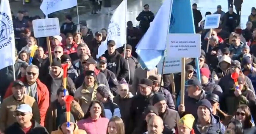 video protest de amploare la santierul naval mangalia 1 400 de oameni risca sa ramana fara locuri de munca psihic o sa cada toata lumea 6799d14984bf3