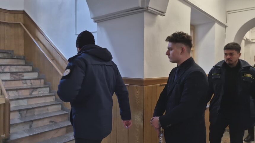 zi decisiva pentru familia pascu tanarul acuzat de producerea tragediei de la 2 mai ar putea scapa de dosarul de la diicot 679b031fc2761