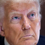 administratia trump creeaza un registru pentru imigrantii care se afla ilegal in sua sunt prevazute amenzi si chiar inchisoare pentru cei care nu se inregistreaza 67bef6e6b1ca2