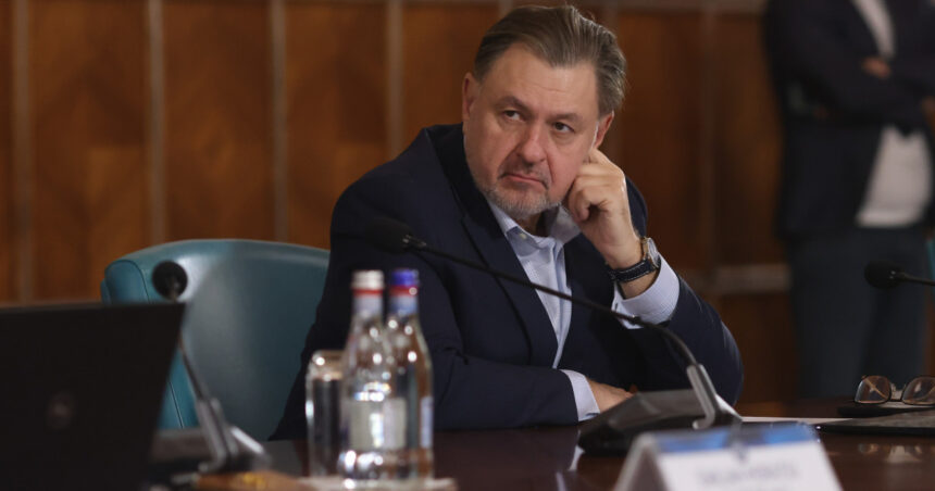 alexandru rafila lauda bugetul alocat sanatatii in 2025 deputat usr domnul rafila vorbeste mult prost si minte ingrozitor 67a3234a05493