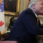 analiza cnn tarifele lui trump reprezinta un joc de noroc de 1 400 de miliarde de dolari cum va fi influentata economia si costul vietii 679f5d35e8618