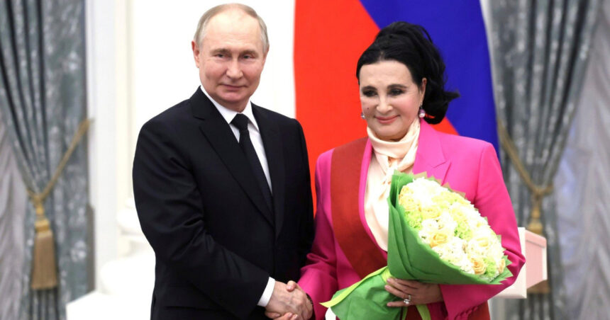 antrenoarea nationalei ruse de gimnastica ritmica a demisionat in urma unui conflict cu presupusa partenera a lui putin alina kabaieva 67ad1ea6045e8