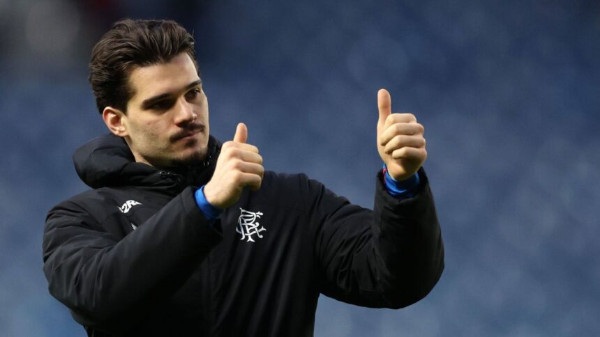 arbitrul meciului rangers hearts laudat dupa o decizie remarcabila la o faza cu ianis hagi in prim plan 67b3063daaae8