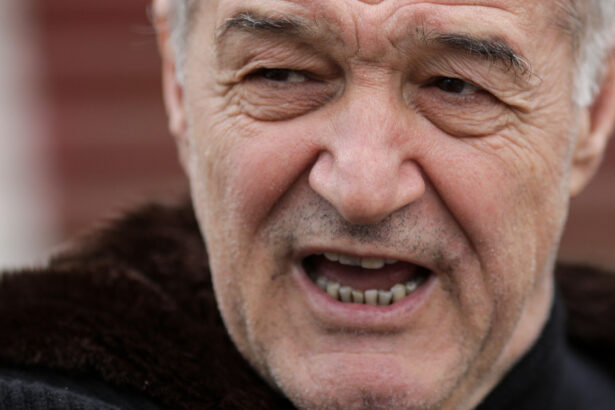 becali spune ca se sacrifica sa candideze la presedintie ca sa nu castige georgescu poate sa distruga romania intr un an 67b8a83bd2965