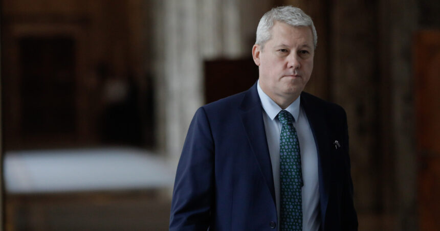 catalin predoiu schimbarea premierului ar insemna o deplasare a atentiei cum pregateste pnl ofensiva pentru cotroceni 67bbfe3c23a31