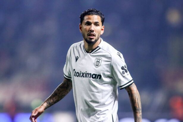 ce a spus starul lui paok despre revenirea pe banca a lui razvan lucescu o eliminare in fata lui fcsb exclusa 67b21ac3d4978