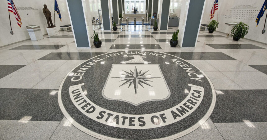 cia pune in aplicare planul lui trump isi lasa angajatii sa plece voluntar contra unor salarii compensatorii media 67a31c66a92f6
