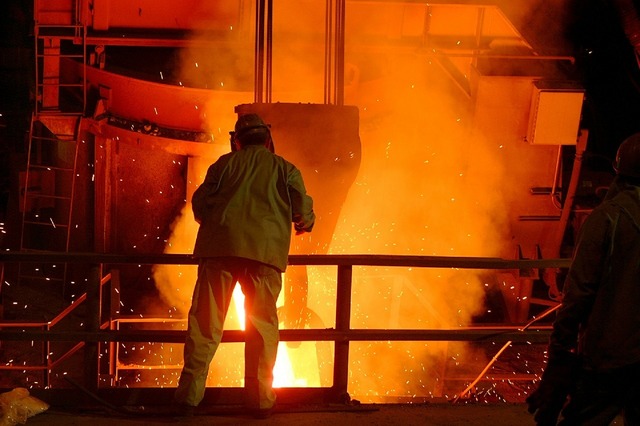 cifra de afaceri din industrie pe total a crescut in 2024 industria energetica a scazut 67b6eaeb5d8e6