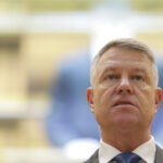 conducerea parlamentului a respins solicitarea pot aur si sos de a l suspenda pe presedintele klaus iohannis 679e8cc3b8df8