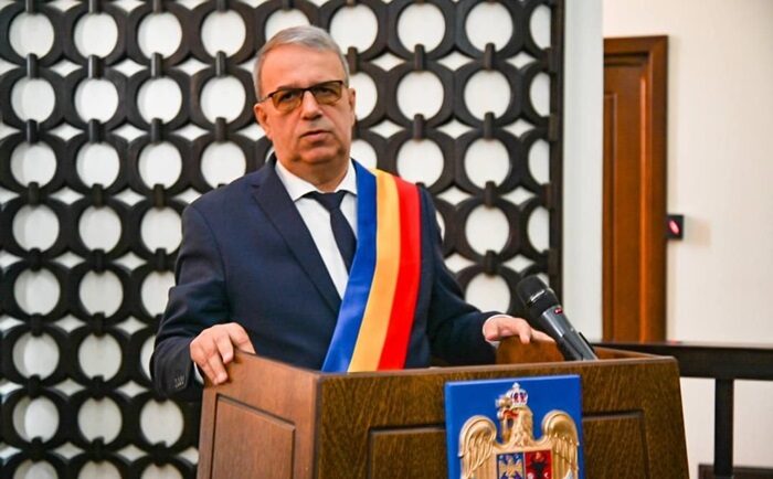 consiliul local convocat de primarul vergil chitac vezi aici care sunt cele 40 de proiecte de hotarare 67b9723d6cdbc