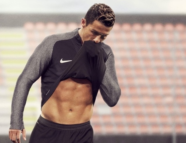 cristiano ronaldo este sportivul cel mai bine platit din lume nicio femeie nu se afla in top 100 67ade19908bc1