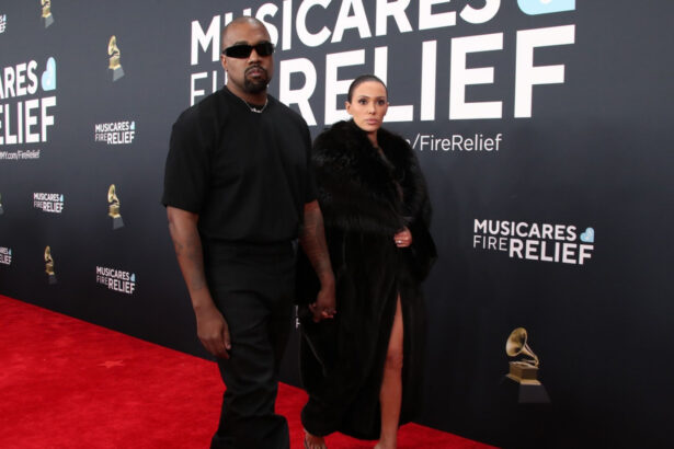 cum s au cunoscut bianca censori si kanye west mesajul pe care rapper ul i l a trimis modelului inainte de divortul lui de kim kardashian 67a0da6f22bc9