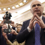 Părerea lui Ilie Bolojan despre relația cu Eduard Hellvig și momentul alegerii președintelui de către liberali în congres 2 cum vede ilie bolojan relatia cu eduard hellvig si cand isi vor alege liberalii presedintele in congres 679e18b9c0f40