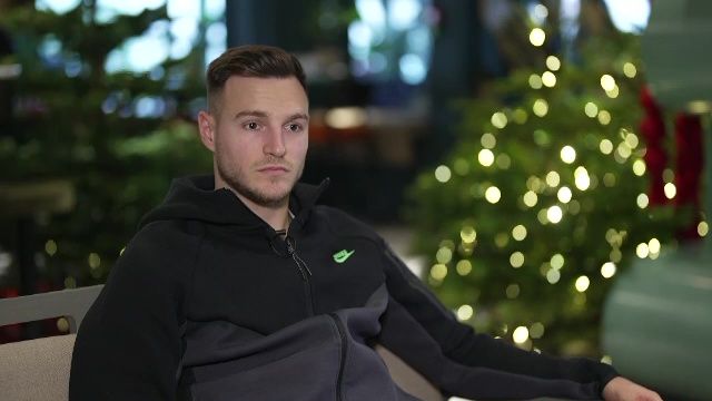 dennis politic anunt despre revenirea sa din accidentare asta ma motiveaza sa trag tare 67a9c82eb93bc