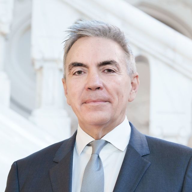dragos anastasiu eurolines numit de bolojan consilier onorific pentru relatia cu mediul de afaceri 67b854dcb9894