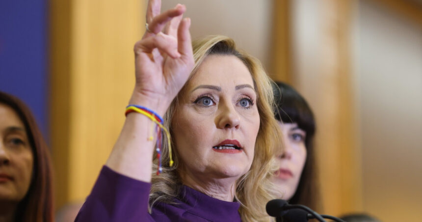 elena lasconi se asteapta ca unii parlamentari usr sa voteze motiunea de cenzura daca vrem sa nu o luam razna iar sa mai stam putin 67c0c2698ab04