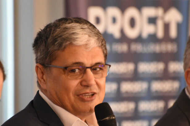 exclusiv ultima ora revine taxa auto pentru masini poluante ministrul investitiilor si proiectelor europene anunta impact destul de mare sunt peste 8 milioane mijloace de transport 67a541b0cdef0