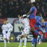 fcsb castiga derby ul cu dinamo 2 1 si urca pe primul loc in superliga 67bca65c6a955