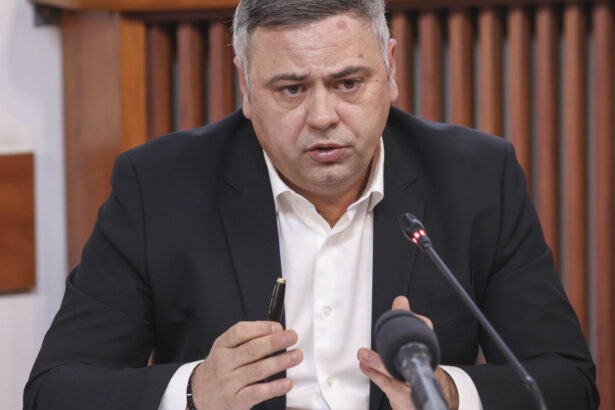 florin barbu am ajuns la performanta ca bugetul ministerului agriculturii sa fie 70 pe fonduri de la uniunea europeana 67a27ca3f34b4