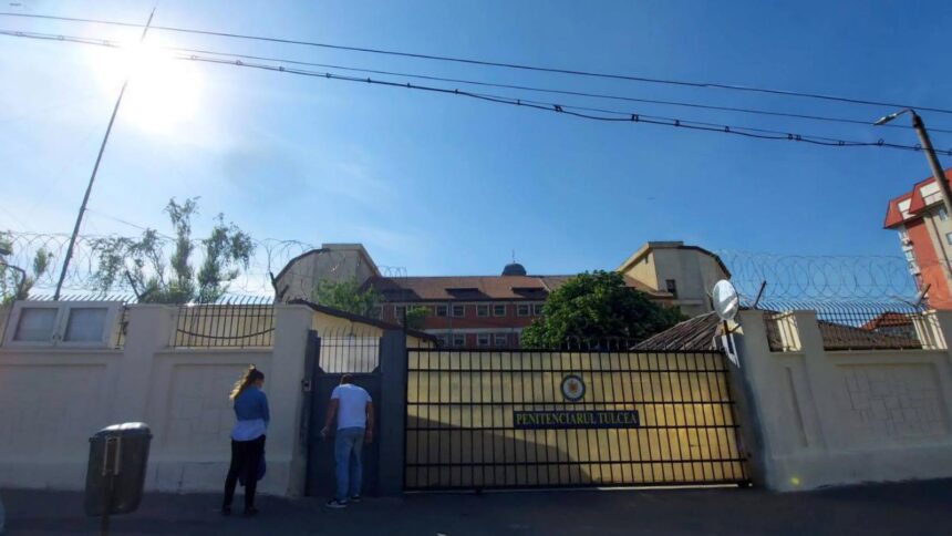 fosta directoare de la ajofm tulcea condamnata definitiv pentru fraude cu bani europeni insista ca este nevinovata dar judecatorii i au respins cererea 67bd14071bf17