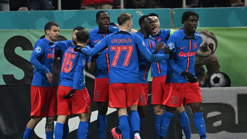 fostul comandant al csa steaua a reactionat dupa ce a fost surprins in tribune la fcsb united 67c0b03ca9eb2