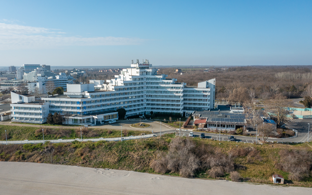 foto anca nedea director general hotel opal cap aurora anunta odata ce vom reusi sa luam in exploatare plaja si finalizarea investitiilor strategice targetam trecerea la standard de 4 stele 67bd58104dfc9