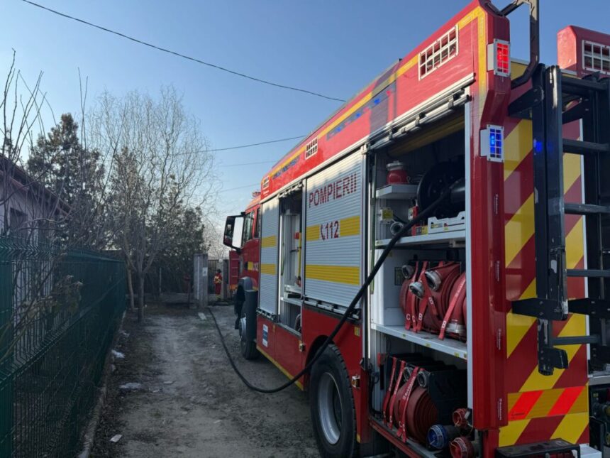 foto incendiu la o locuinta in judetul tulcea mai multe echipaje de pompieri au intervenit la fata locului 67adfa24cdaf8