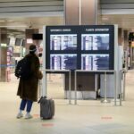 foto noi porti de securitate montate la aeroportul otopeni depisteaza tot in doar 2 secunde cu agenti sri 67bf524e9e1e4