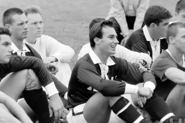 foto si video a murit printul fotbalist aga khan iv liderul spiritual musulman cu o avere de 13 miliarde de dolari concurent la jocurile olimpice 67a32626ee273