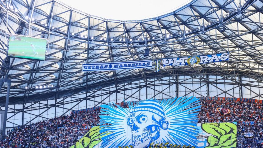 foto si video numar record de spectatori azi pe velodrome in derby ul celor mai frumoase echipe din franta 67b05faadcf27