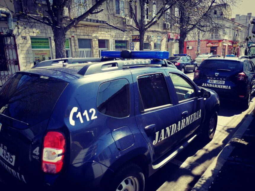 foto trei tineri din medgidia au fugit cand i au vazut pe jandarmi aveau si motive 67b300eb4287e
