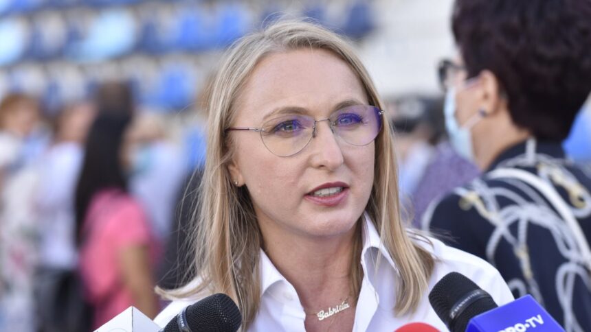 gabriela szabo atac devastator la nicusor dan un primar mincinos dezvaluiri socante despre ce se intampla la csm bucuresti 67a1dbf37cf22