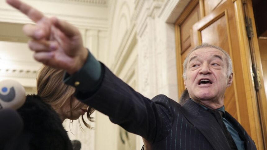 gigi becali dezvaluie i a propus un salariu urias lui darius olaru raspunsul jucatorului sageata pentru marius sumudica 67b268201e9a5