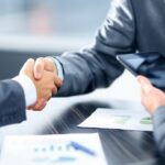 guvernul modifica legislatia privind brokerii de credite si dezvoltatorii imobiliari la solicitarea ue 67a44b8c9cd0b