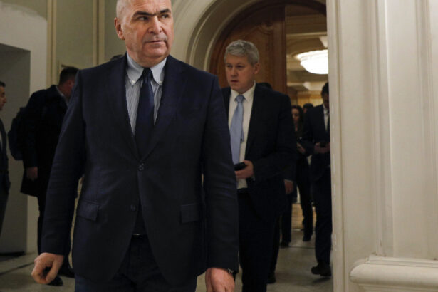 ilie bolojan a semnat trecerea in rezerva a generalului catalin zisu implicat intr un dosar de coruptie dna 67b37cee5c844