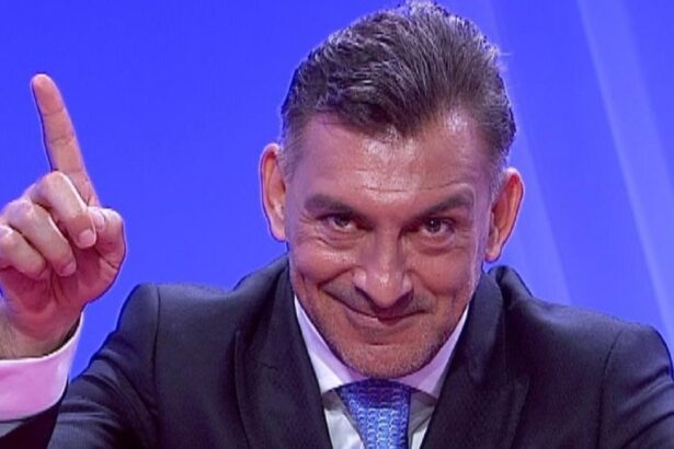 ilie dumitrescu amuzat teribil de amenintarile lui sumudica fraza rostita cand a vazut discursul rapidistului 67b42a13301fd