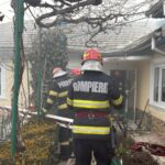 incendiu la o locuinta din judetul tulcea doi varstnici sunt evaluati de echipajele medicale 67a4d133bc1c0
