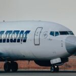 incident grav pe aeroportul otopeni un avion boeing 737 al tarom avariat de bucati de asfalt 67bef36fab57a