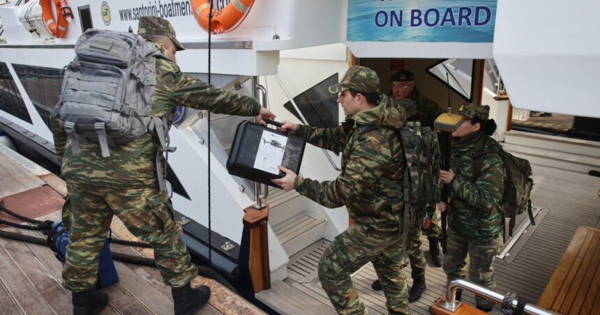 insula santorini va avea un port de evacuare in caz de cutremur povestea nu s a incheiat spune un seismolog 67b376fbcfd37