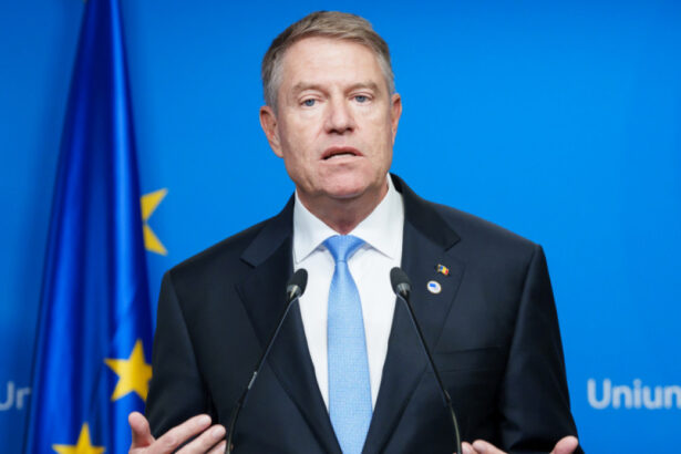 iohannis romania nu accepta discutiile sa existe o aparare europeana separata sau in paralel cu ce facem in nato 67a0b19599e66