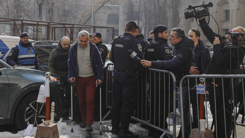 jandarmeria dezminte informatiile false potrivit carora nu ar fi permis accesul avocatilor lui calin georgescu in sediul parchetului general 67bf351e9ff1c