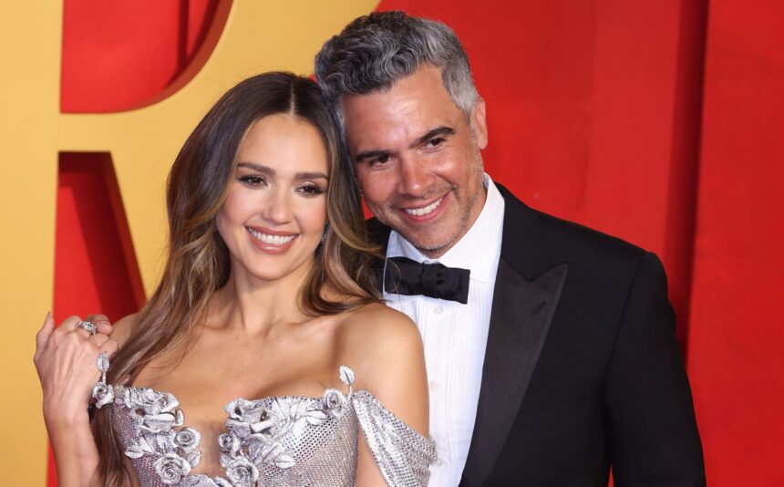 jessica alba divorteaza dupa 17 ani ce se intampla cu averea actritei 67ab1c673824e