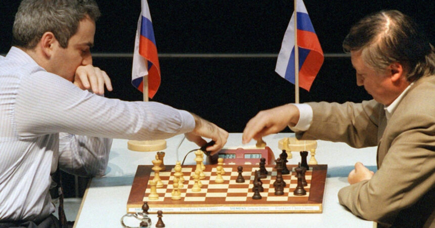kasparov karpov si kgb ul patru decenii de la cel mai controversat meci de sah din toate timpurile 67b2047fb9998